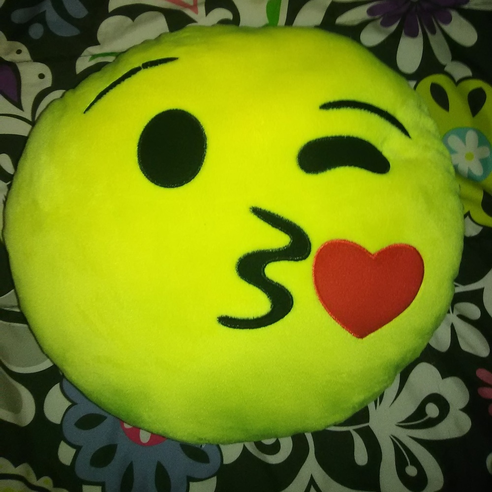 4/ $10 Emoji kiss; Pillow